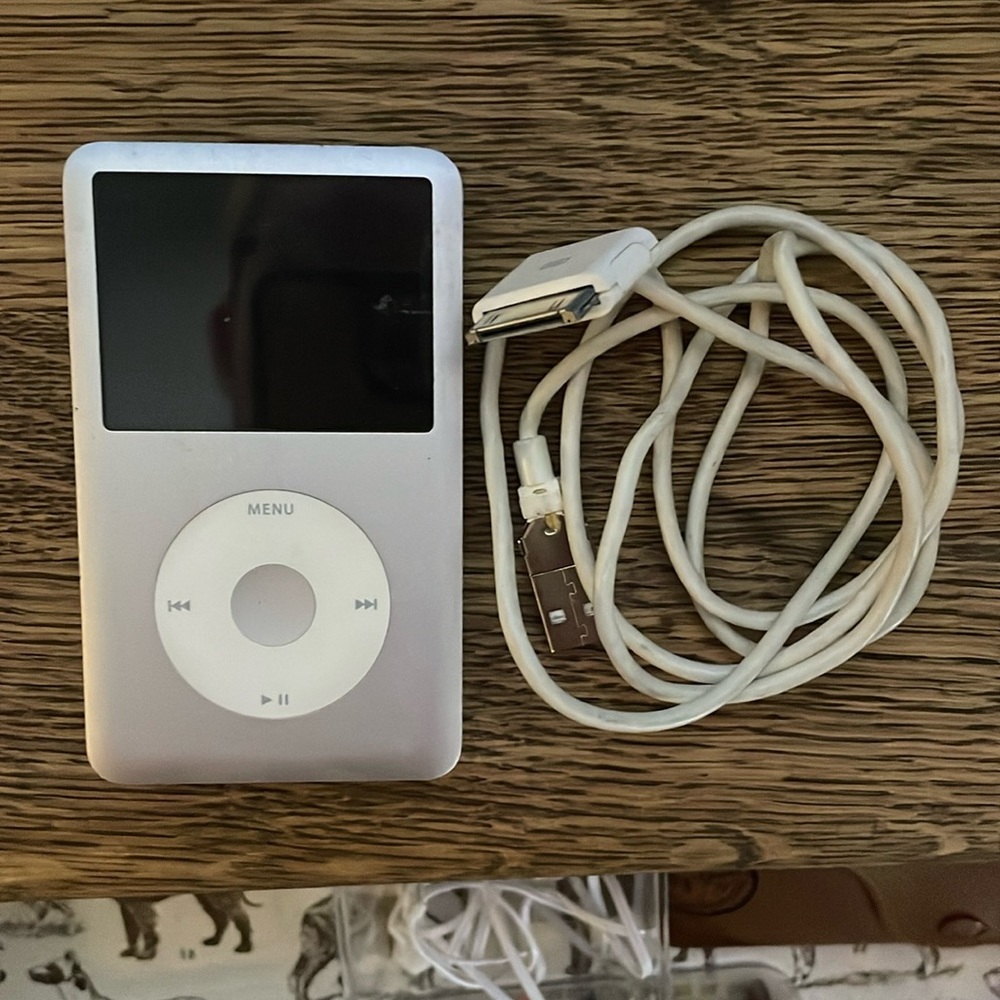 Original iPod and charger